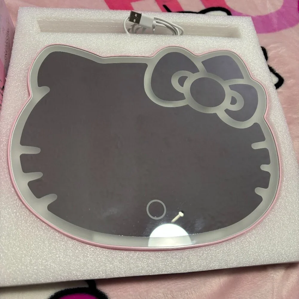 Hello Kitty® Supercute Tri-Tone LED Table Mirror
